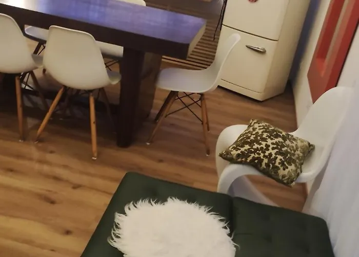Lorenzo Sea Loft